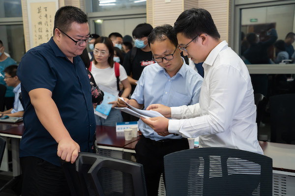 1634086069784703.jpg 图8——交流互动.jpg